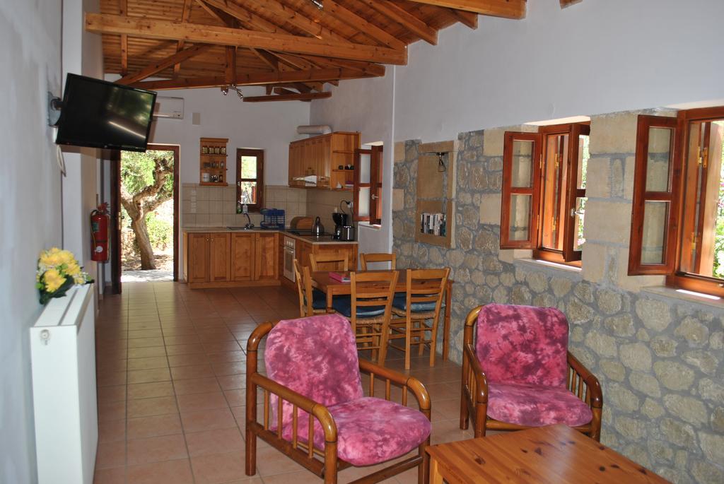 Armonia Villa Stoupa Luaran gambar